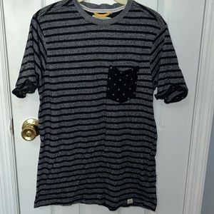 Free Planet Men Gray and Black Striped Short Sleeve Shirt Sz Small NWOT